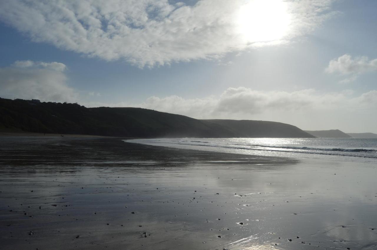 Galwad Y Mor A Coastal Escape In Pembrokeshire'S National Parks Βίλα Lamphey Εξωτερικό φωτογραφία
